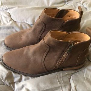 Uggs ankle boots. Brown. Size 8.  Never worn